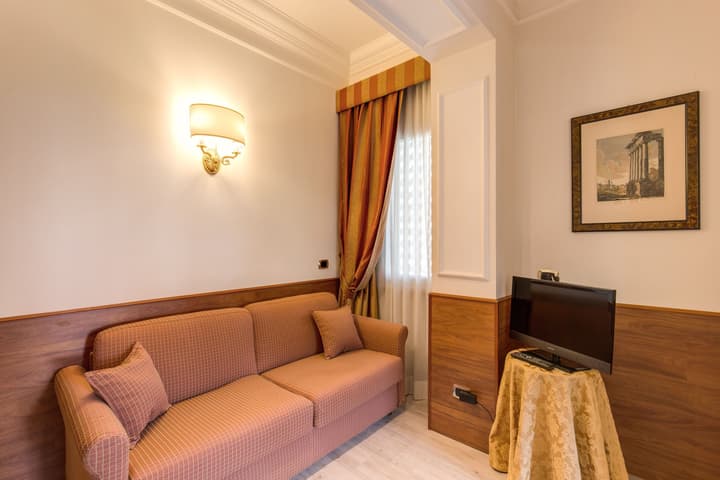 Pinewood Hotel Rome