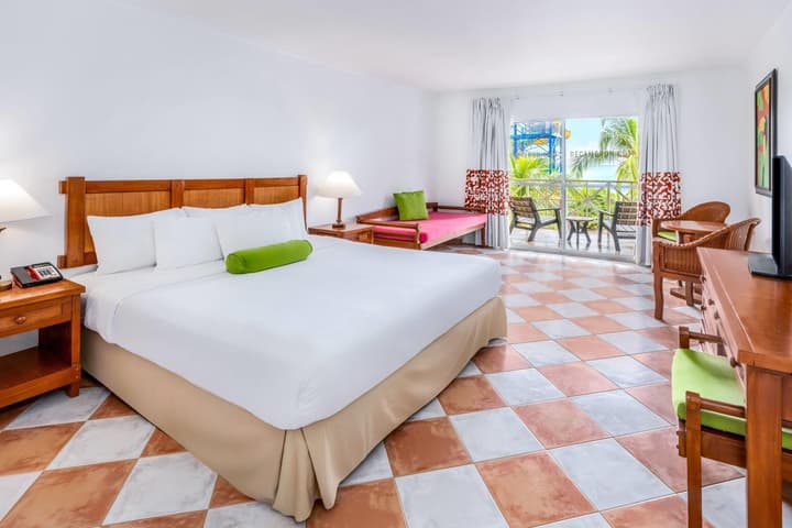 Grand Decameron Panama, A Trademark  Resort