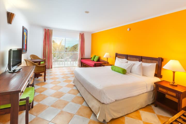 Grand Decameron Panama, A Trademark  Resort