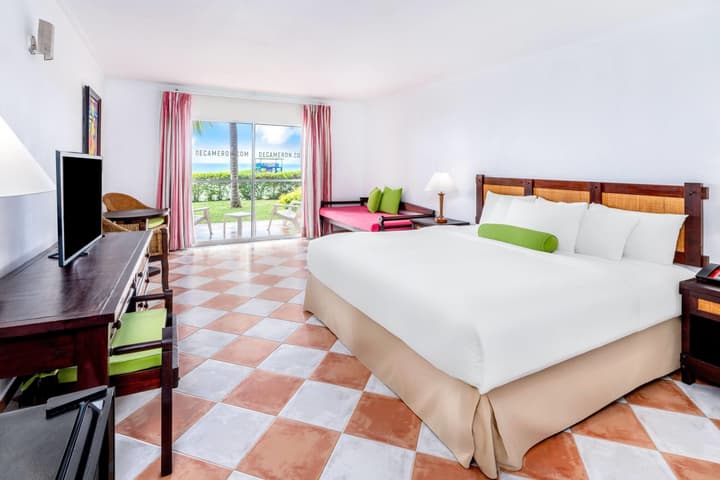 Grand Decameron Panama, A Trademark  Resort