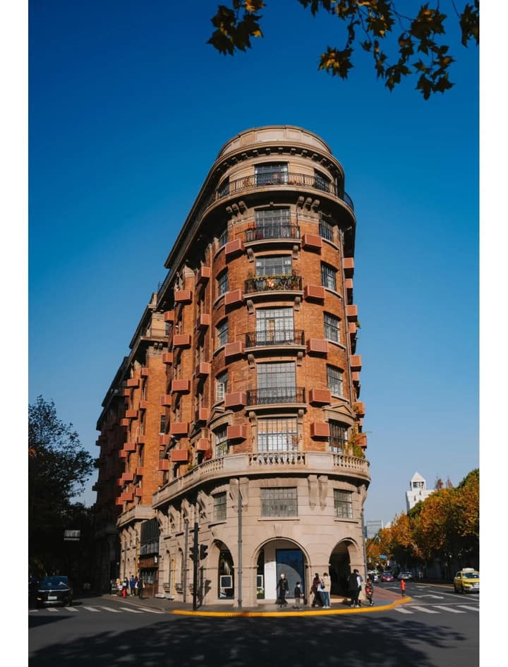 Magnificent International Hotel