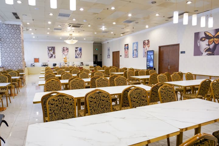 Magnificent International Hotel