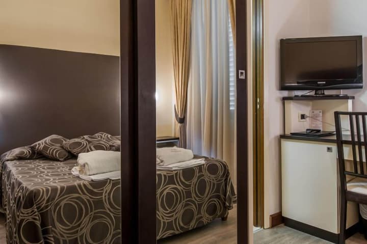 Hotel Montebello