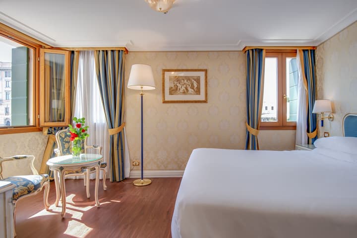 Hotel Antiche Figure
