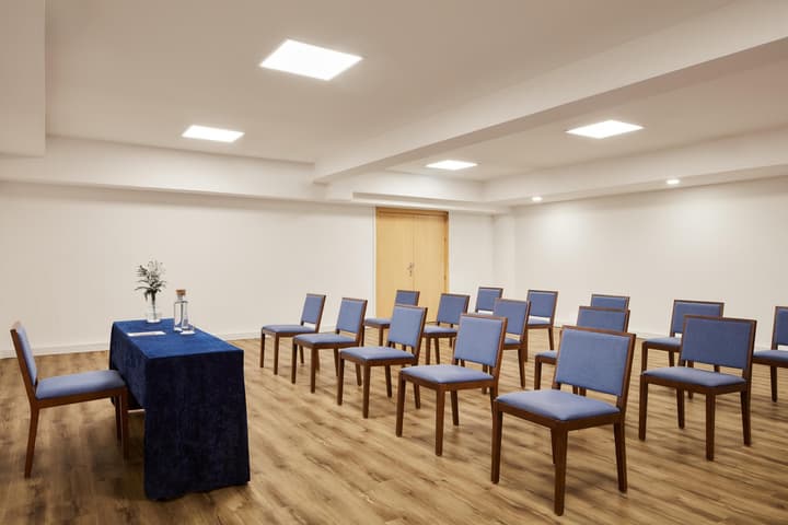 NH Marina Portimao Resort