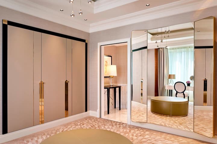 The Ritz-Carlton, Berlin