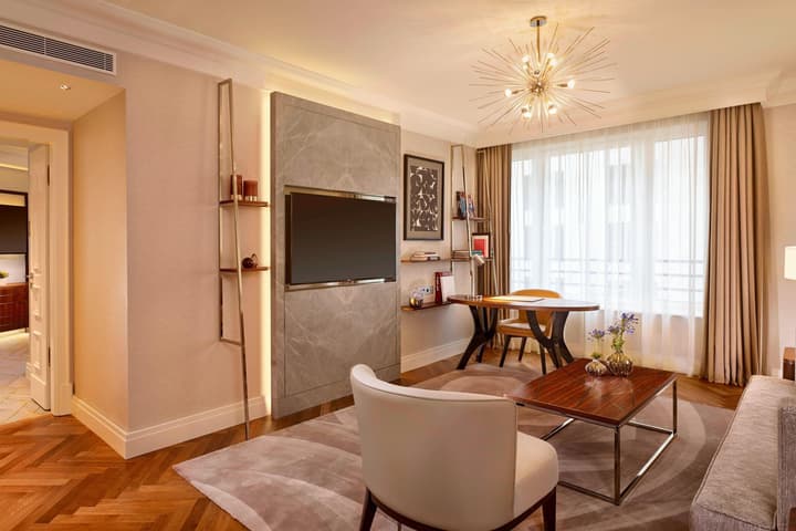 The Ritz-Carlton, Berlin