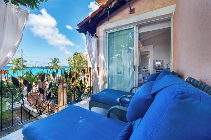 Little Arches Boutique Hotel Barbados - Adults only