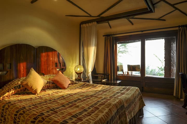 Serengeti Serena Safari Lodge