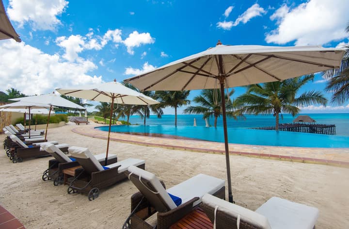 Sea Cliff Resort & Spa