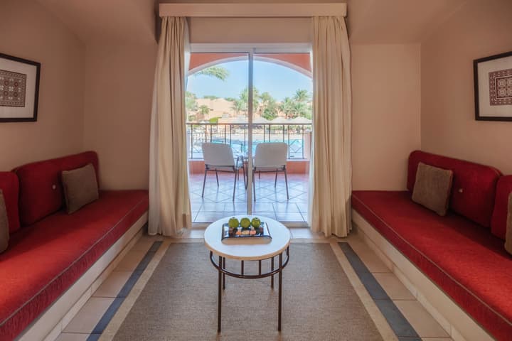 JAZ Makadi Oasis Resort - All inclusive