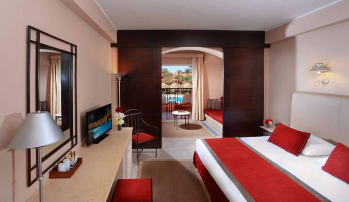 JAZ Makadi Oasis Resort - All inclusive
