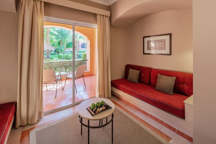 JAZ Makadi Oasis Resort - All inclusive