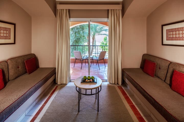 JAZ Makadi Oasis Resort - All inclusive