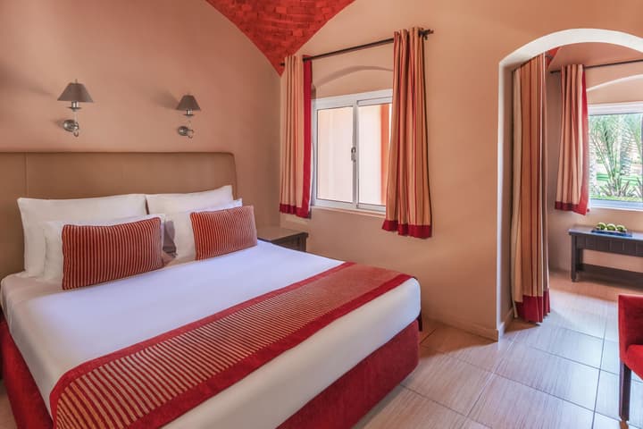 JAZ Makadi Oasis Resort - All inclusive