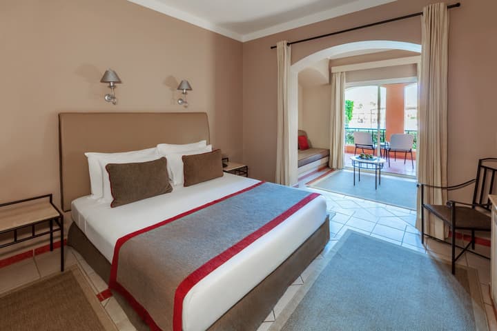 JAZ Makadi Oasis Resort - All inclusive