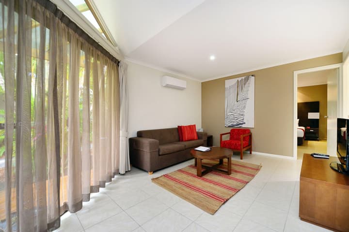 BreakFree Aanuka Beach Resort