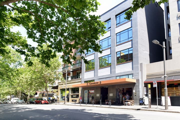 Hotel Diplomat Sydney