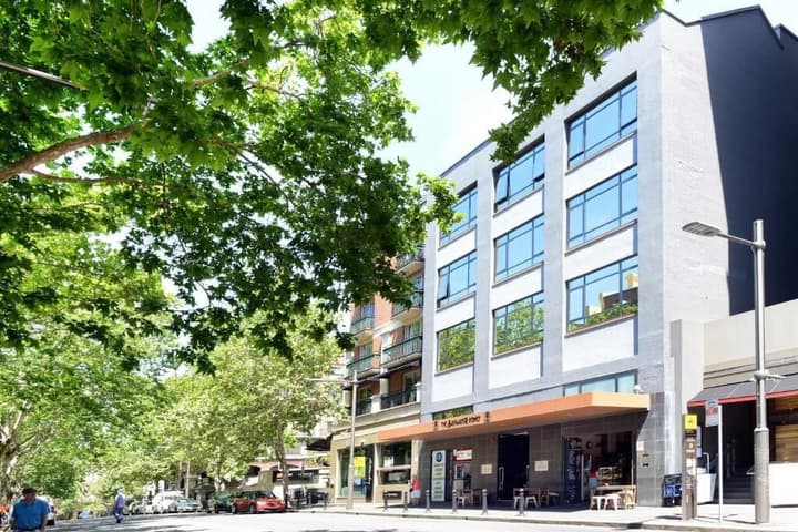 Hotel Diplomat Sydney