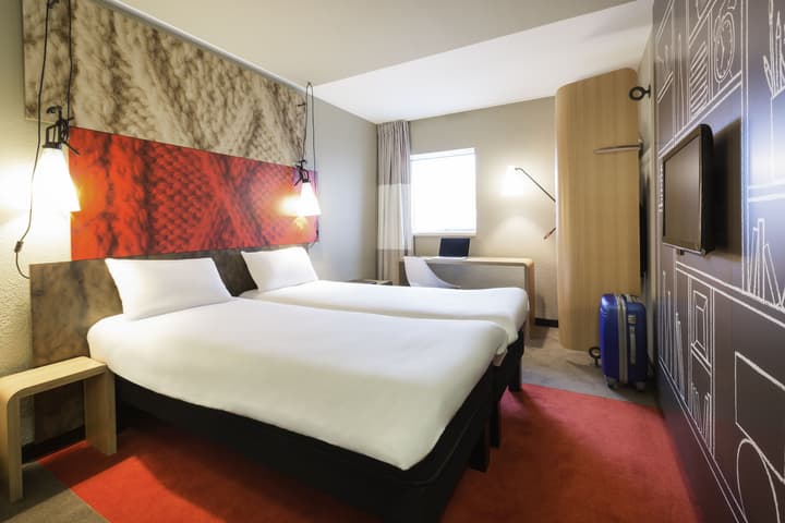 ibis Paris Porte de Clichy Centre
