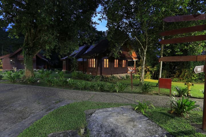 Mutiara Taman Negara