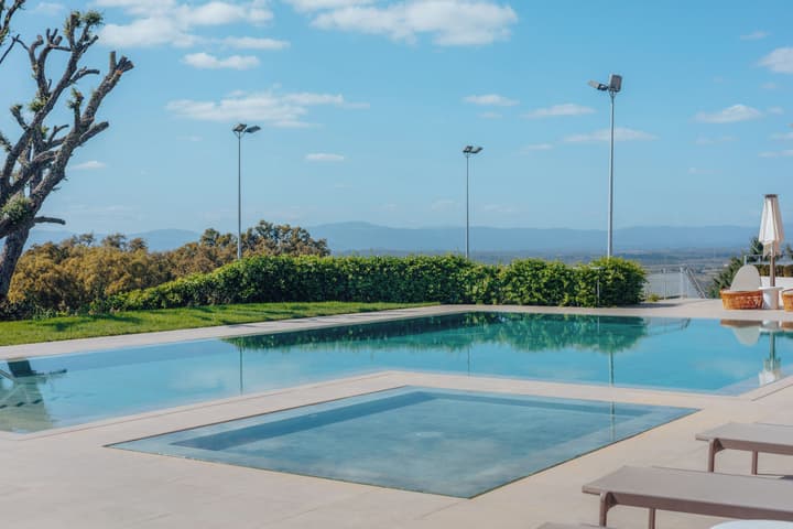 Melia Castelo Branco
