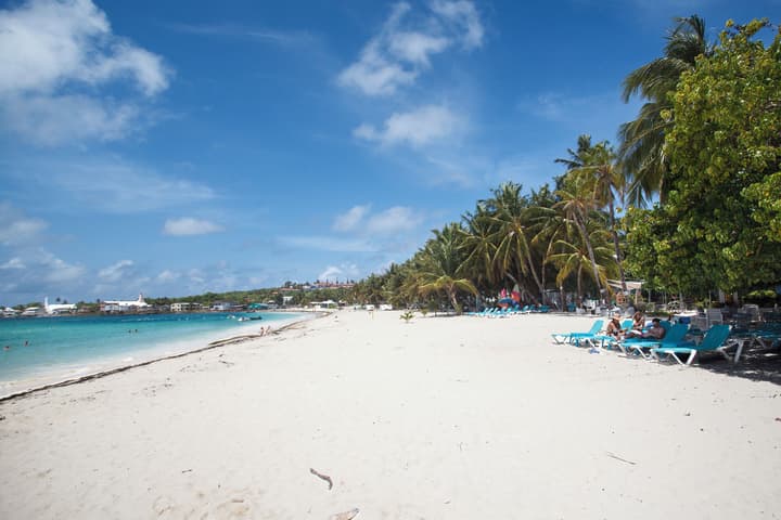 Cocoplum Beach Hotel