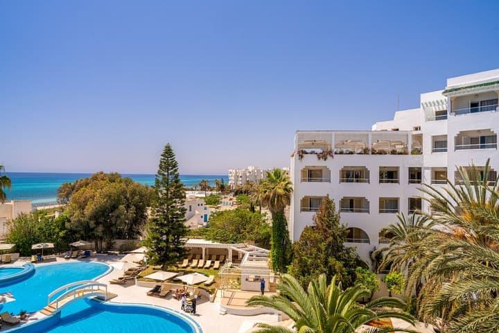 Hotel Sol Azur Beach