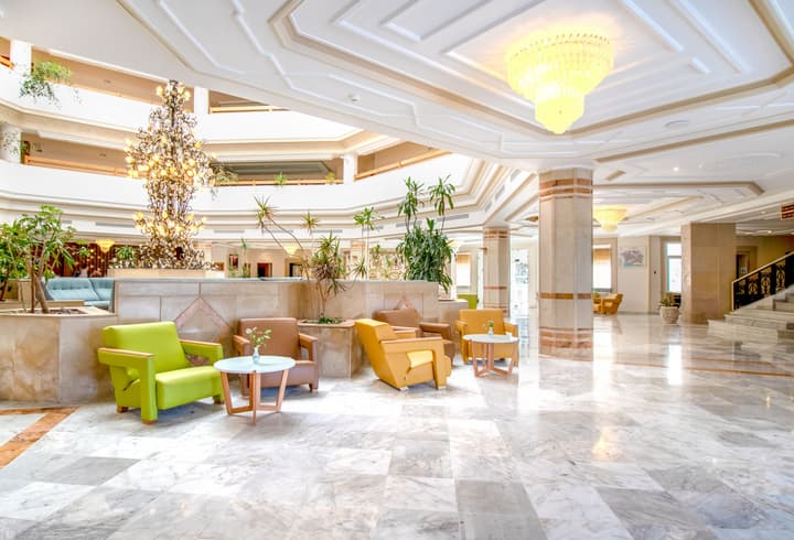 Hotel Sol Azur Beach