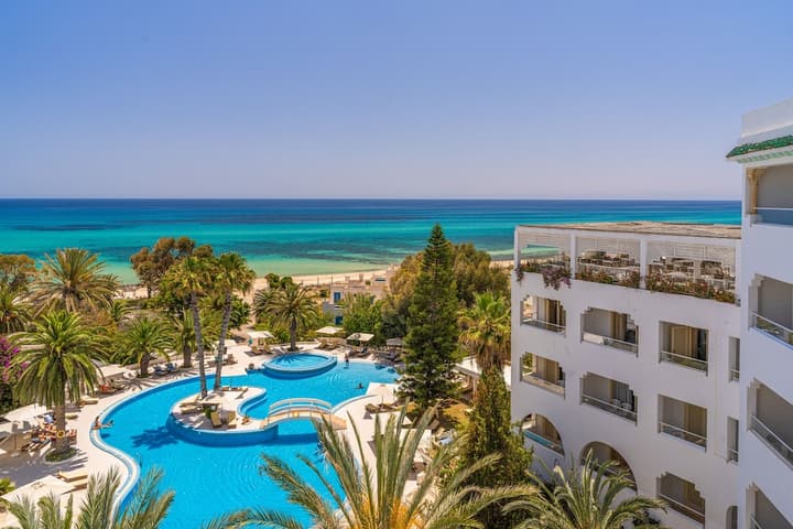 Hotel Sol Azur Beach