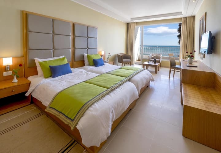 Hotel BEL AZUR Thalasso & Bungalows