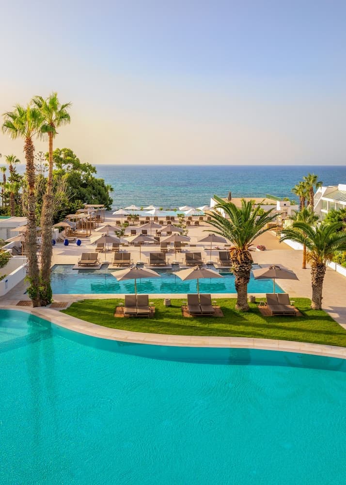 ROYAL AZUR Thalassa