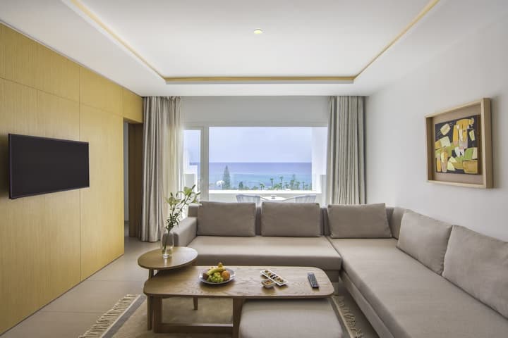 ROYAL AZUR Thalassa