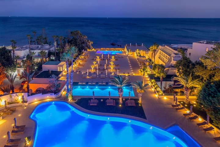 ROYAL AZUR Thalassa