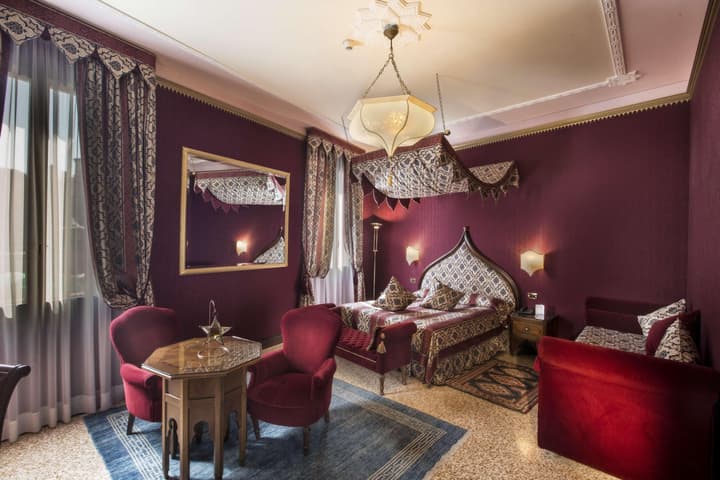 Hotel ai Mori d'Oriente