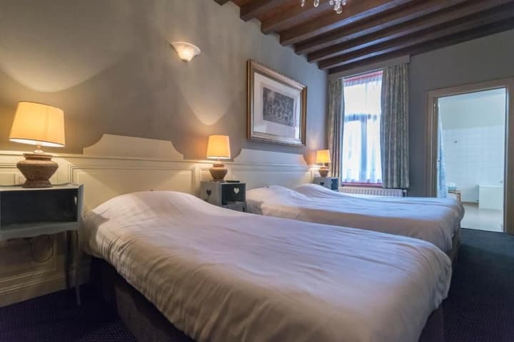 Canal View Hotel Ter Brughe by CW Hotel Collection
