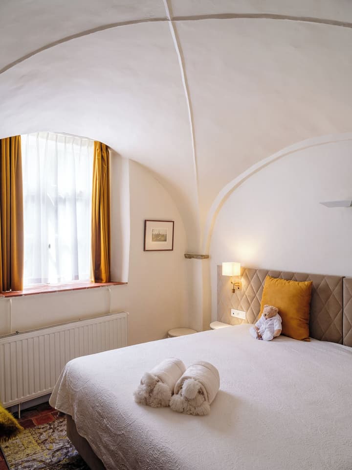Canal View Hotel Ter Brughe by CW Hotel Collection