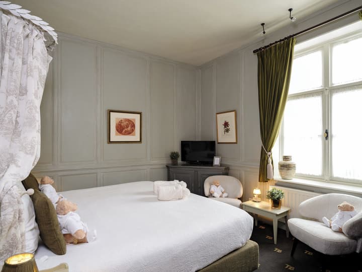 Canal View Hotel Ter Brughe by CW Hotel Collection