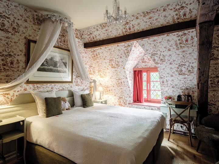 Canal View Hotel Ter Brughe by CW Hotel Collection