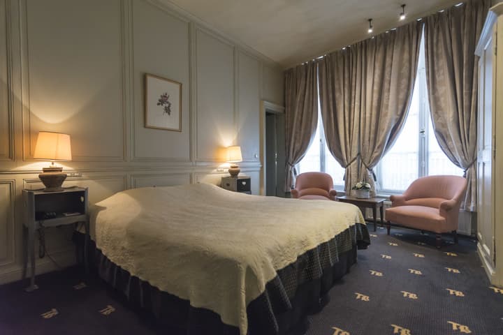 Canal View Hotel Ter Brughe by CW Hotel Collection
