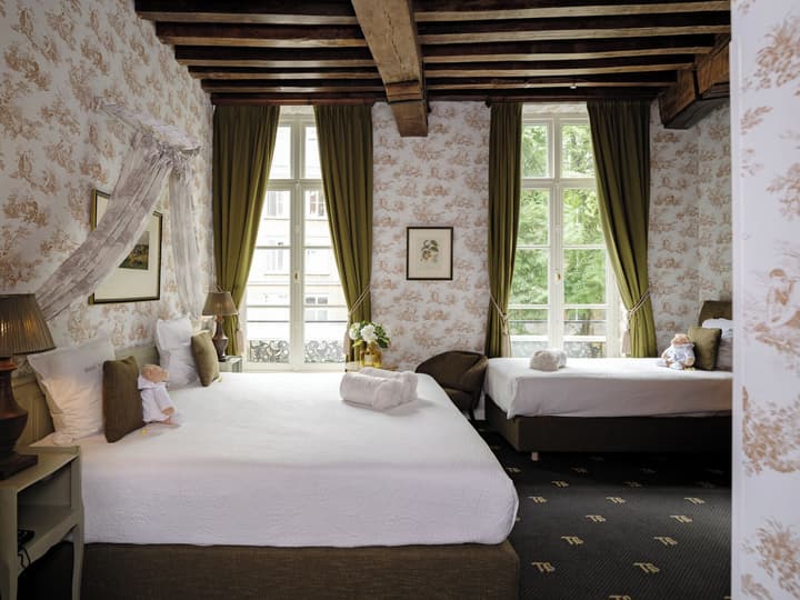 Canal View Hotel Ter Brughe by CW Hotel Collection