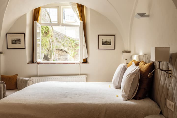 Canal View Hotel Ter Brughe by CW Hotel Collection
