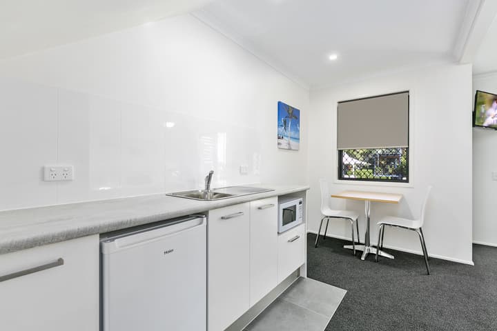 Noosa Lakes Resort
