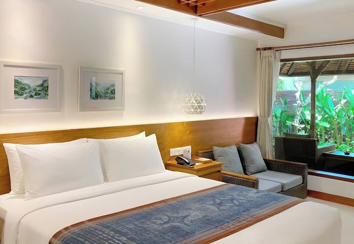 Legian Beach Hotel