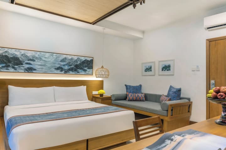 Legian Beach Hotel