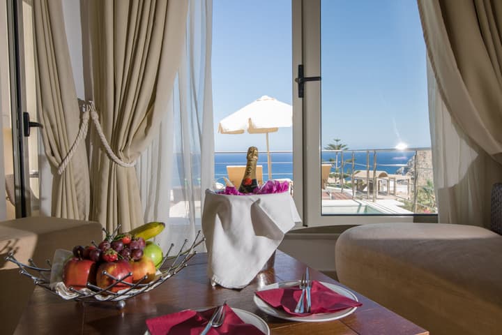 Hotel Antinea Suites & SPA