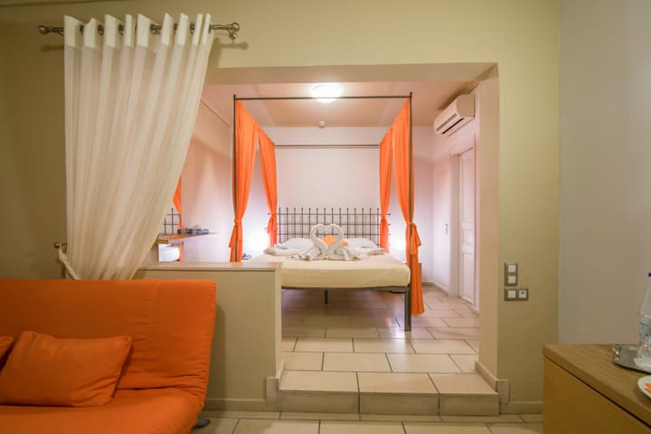 Hotel Antinea Suites & SPA