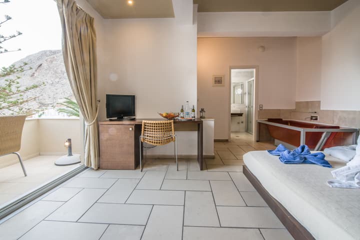 Hotel Antinea Suites & SPA