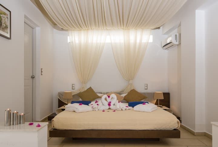 Hotel Antinea Suites & SPA