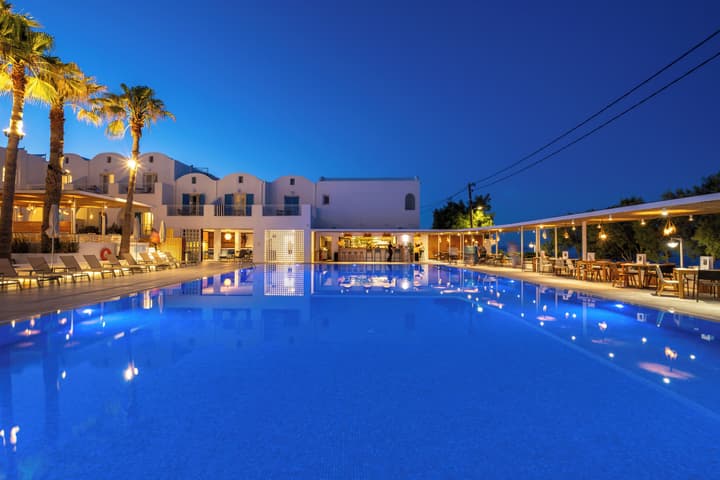 Kamari Beach Hotel
